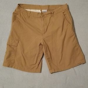 Columbia Khaki shorts